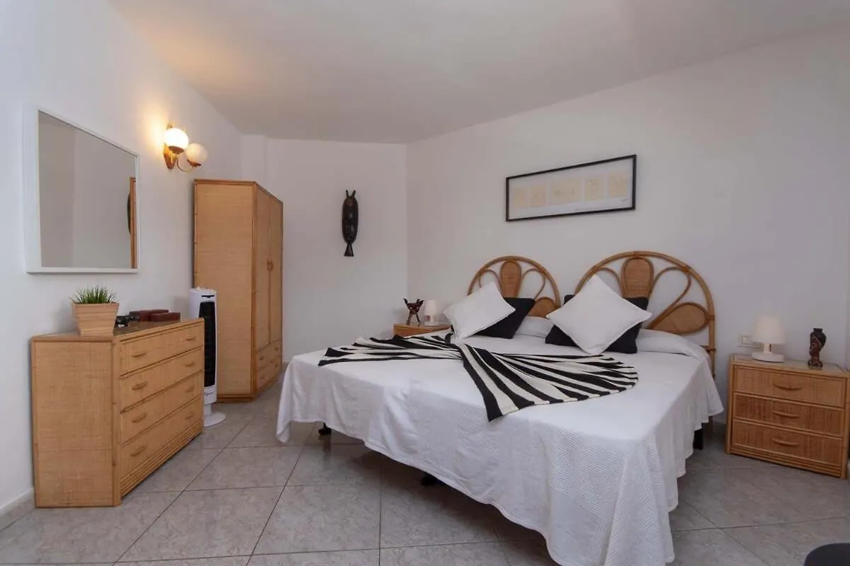 アパート Paloma Beach 10 - One Bed With Sea View And Wifi Internet ロスクリスティアーノス