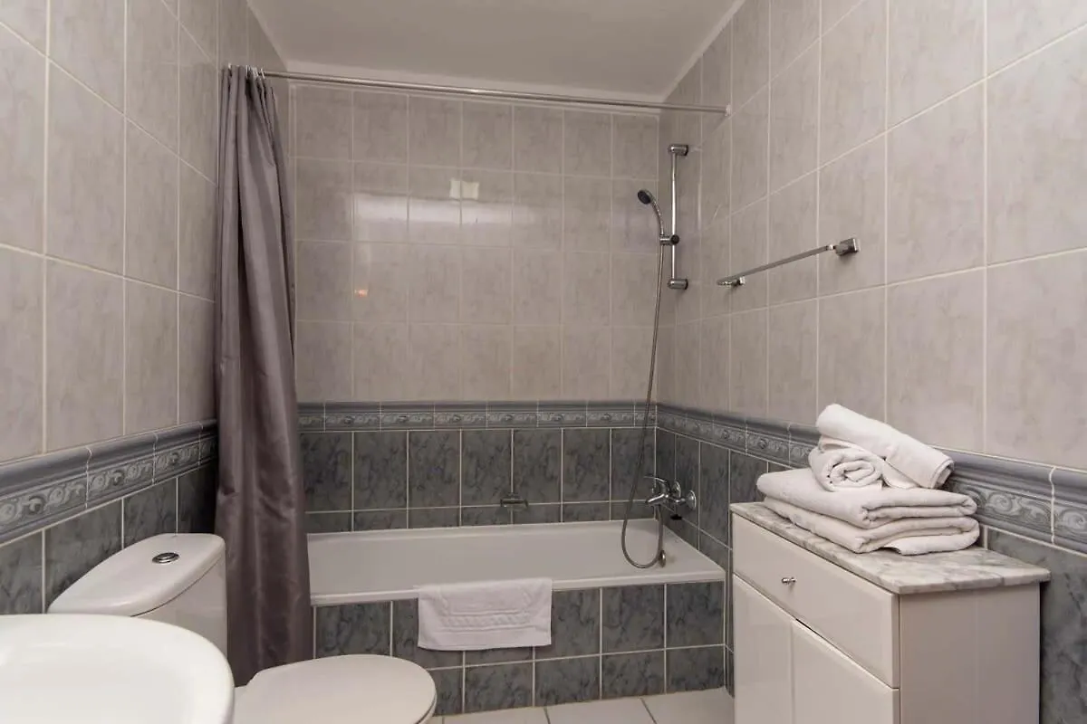 Paloma Beach 10 - One Bed With Sea View And Wifi Internet Los Cristianos  Spanien
